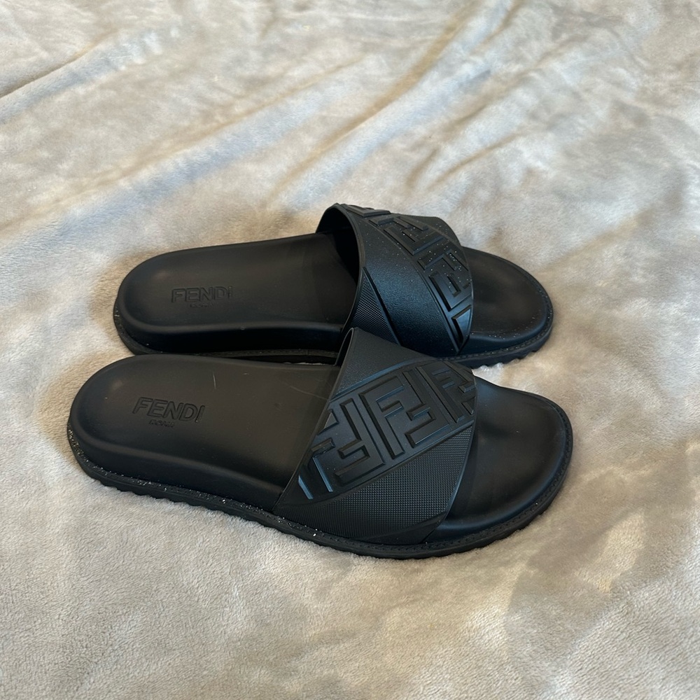 Men’s Fendi Slides